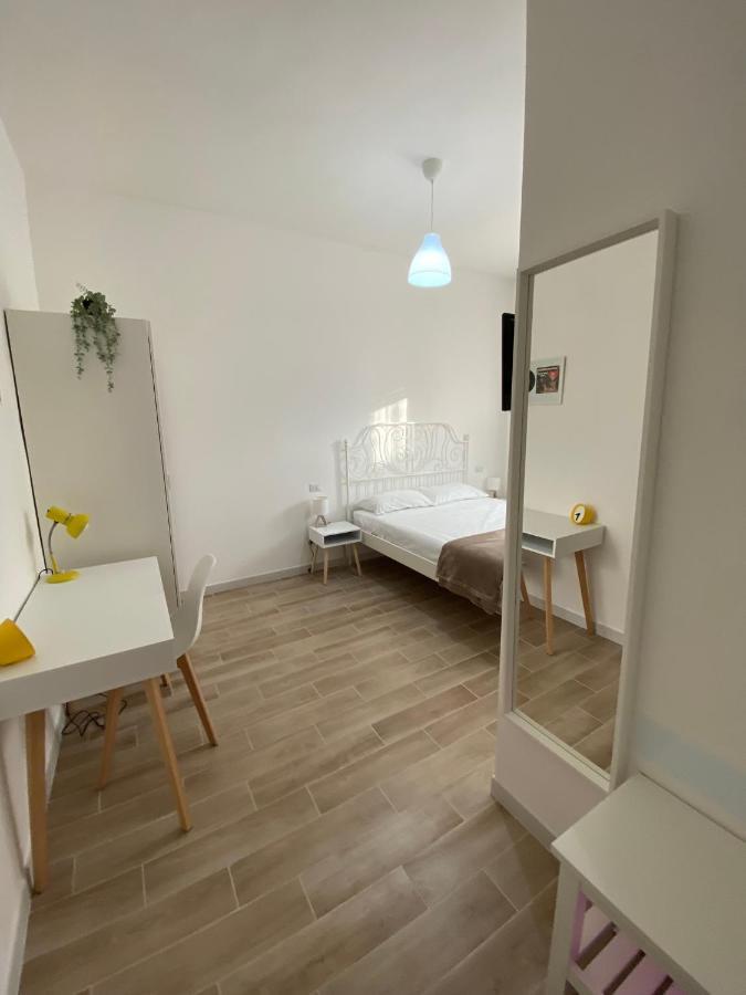 Hotel Le Tre Borghesi Parma Esterno foto