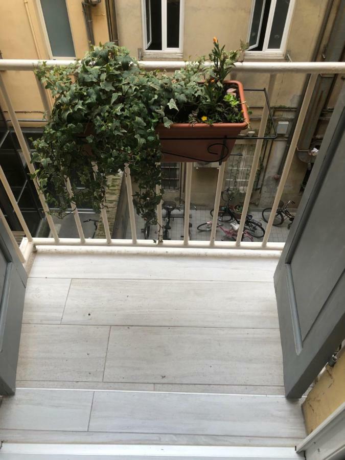 Hotel Le Tre Borghesi Parma Esterno foto