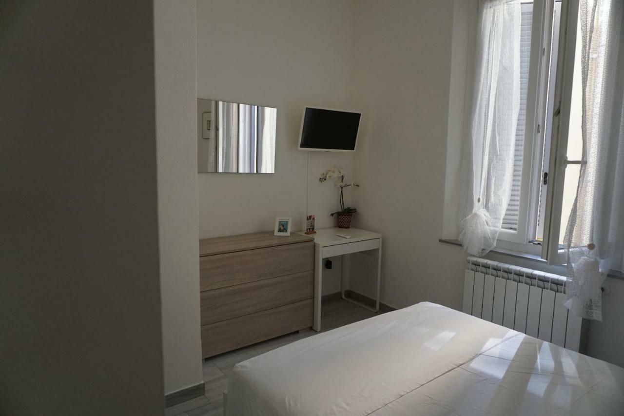 Hotel Le Tre Borghesi Parma Esterno foto