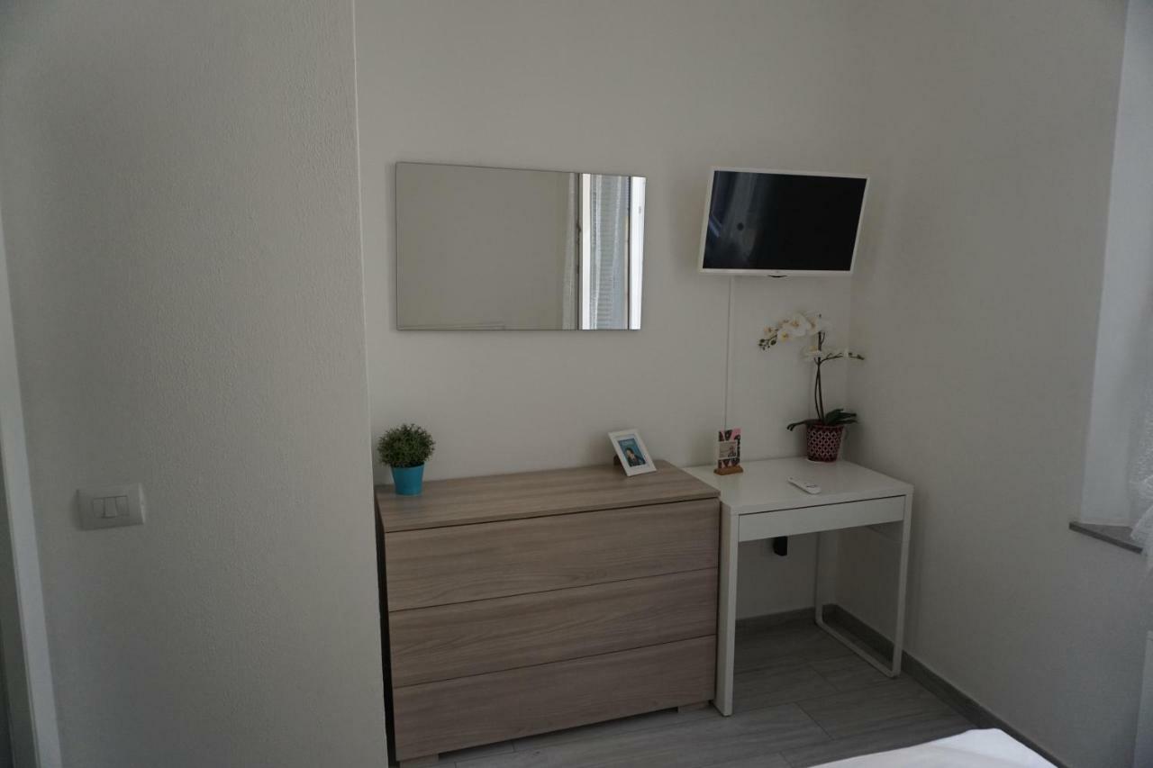 Hotel Le Tre Borghesi Parma Esterno foto